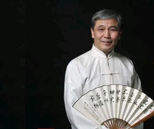 老汪相声爆料视频大全集,笑谈人生百态,揭秘幽默背后的智慧 第1张 老汪相声爆料视频大全集,笑谈人生百态,揭秘幽默背后的智慧 第1张